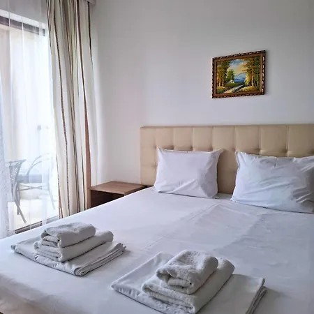 La'bella Cabacum Plaza فارنا