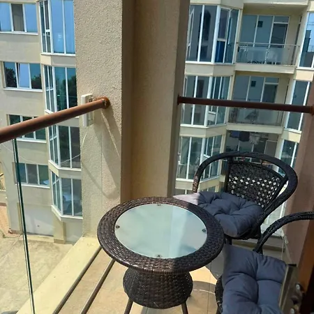 La'bella Cabacum Plaza شقة فارنا